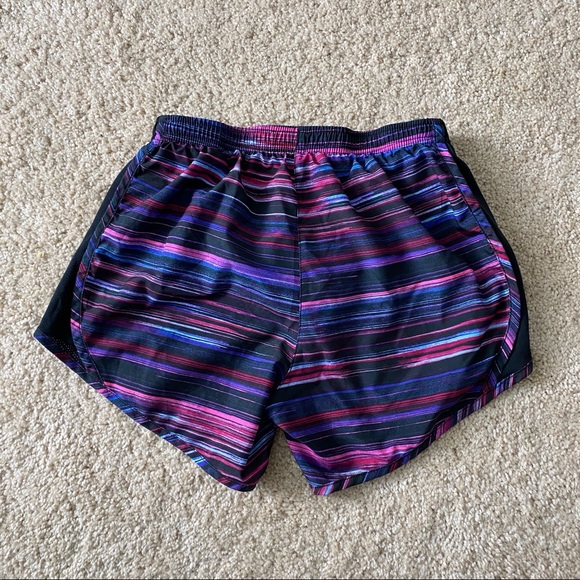💜SOLD💜 Nike Shorts Youth L - Picture 4 of 4
